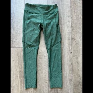 Outdoor Voices Leggings in Green Size Small